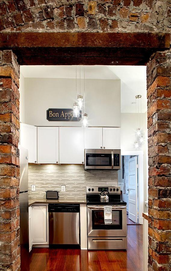 Newly Renovated Historic Savannah Townhome! Zewnętrze zdjęcie